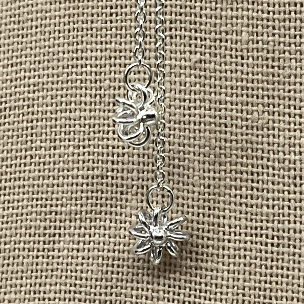 Vintage 925 Sterling Silver Flower Threader Earrings with Box - Picture 2 of 16